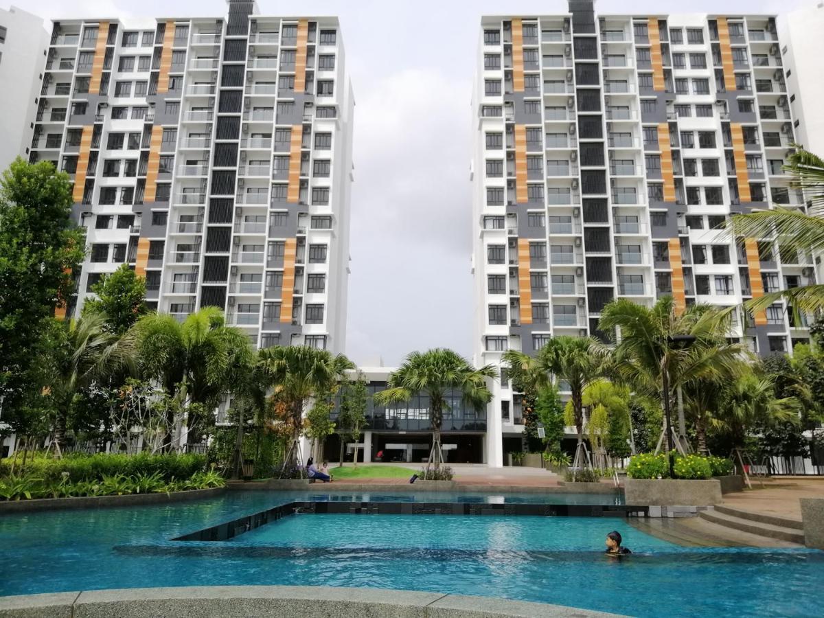 Timurbay Seafront Residence By Hardinahomes Kuantan Extérieur photo